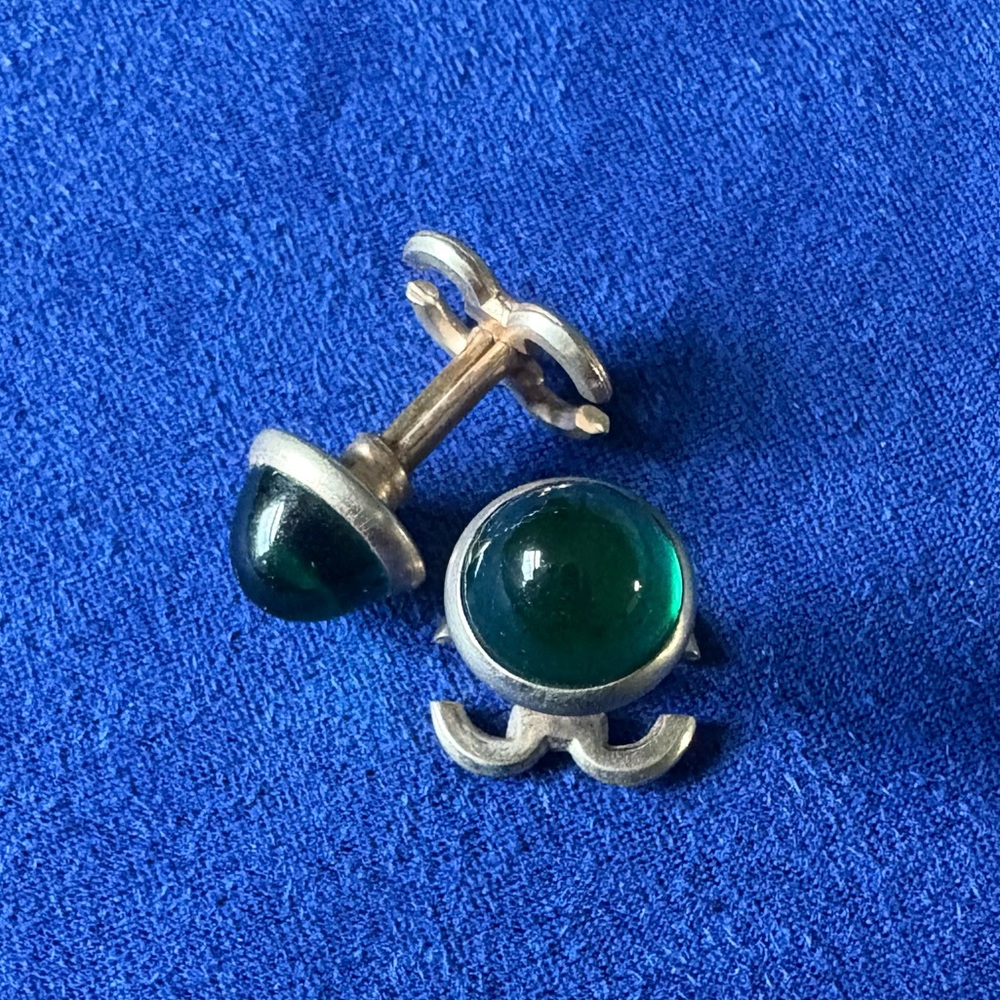 Vintage Brass and Green Cabochon Stone Cufflinks❣️